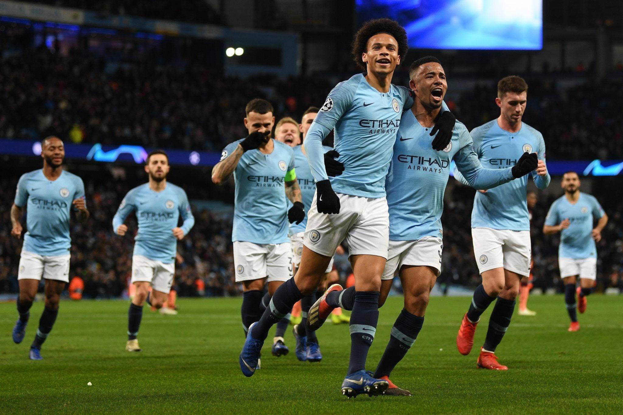 肩部与袖口 肩部与袖口