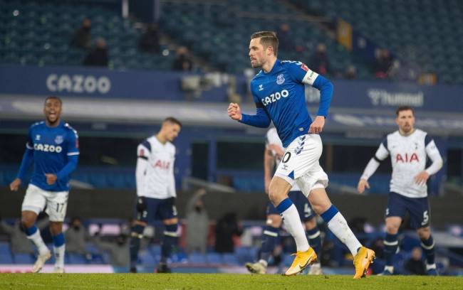 巴特勒正在 巴特勒正在